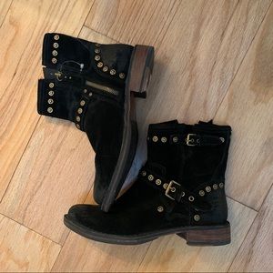 Studded Suede Ugg Boots Size 8